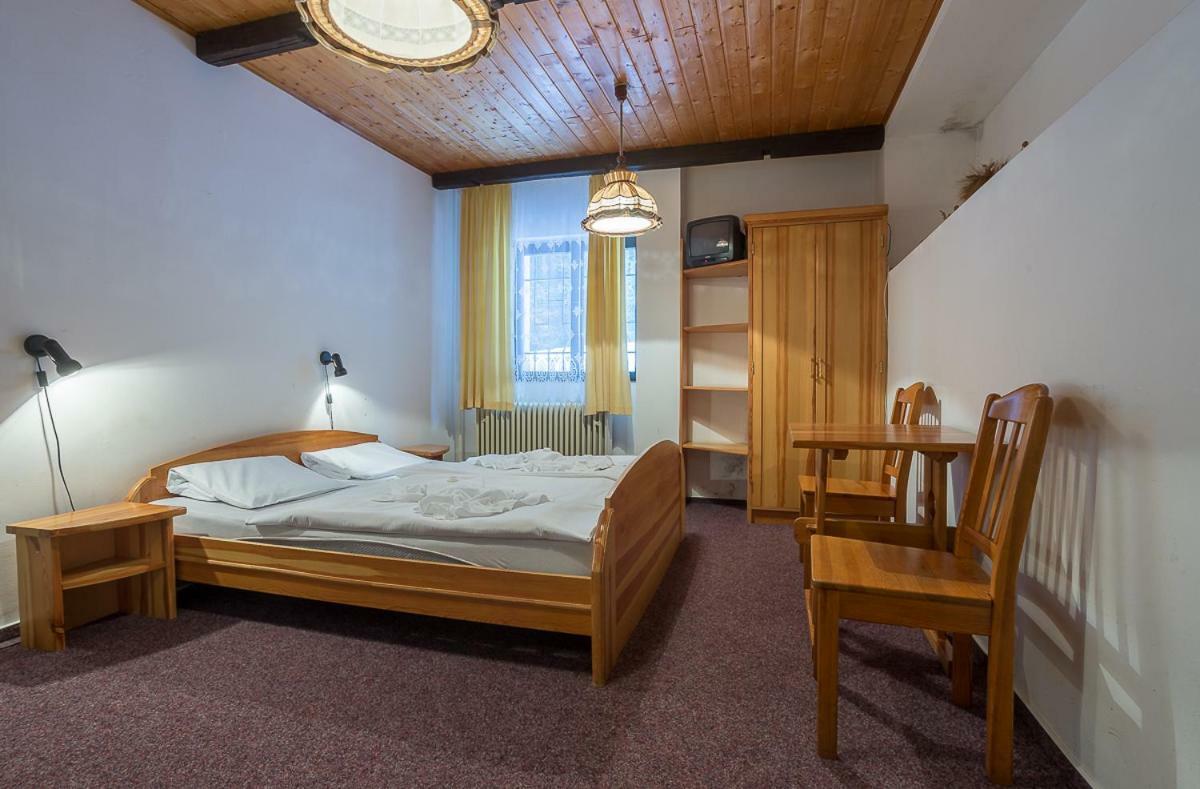 Horska Chata Koliba Mariánské Lázně Exterior foto